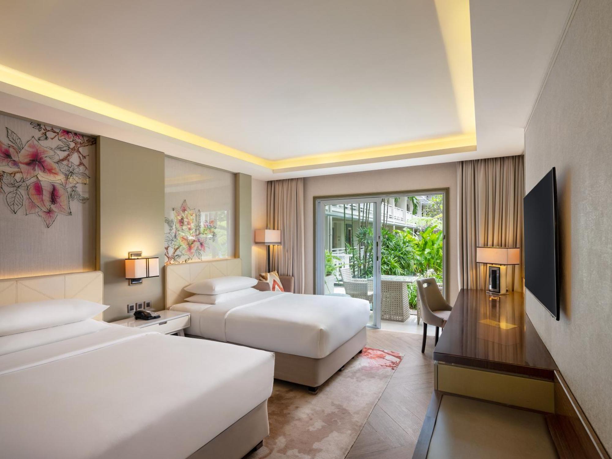 Sheraton Bandung Hotel & Towers Экстерьер фото